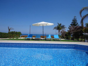 Latchi Riviera Beach Villa No.2, Poli Crysochous